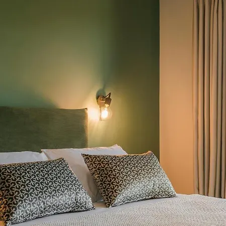 Kappa & Apartamento Khelmáta